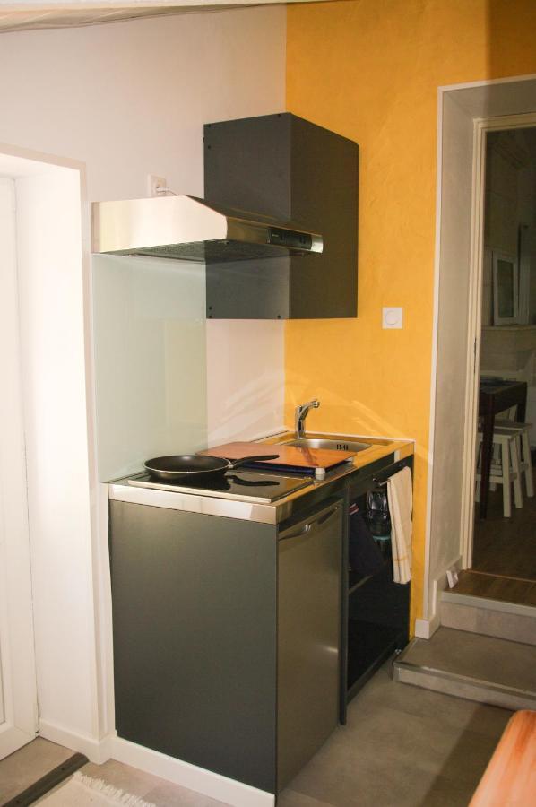 Apartamento Entre Pierre Et Bois Saint-Savinien Exterior foto
